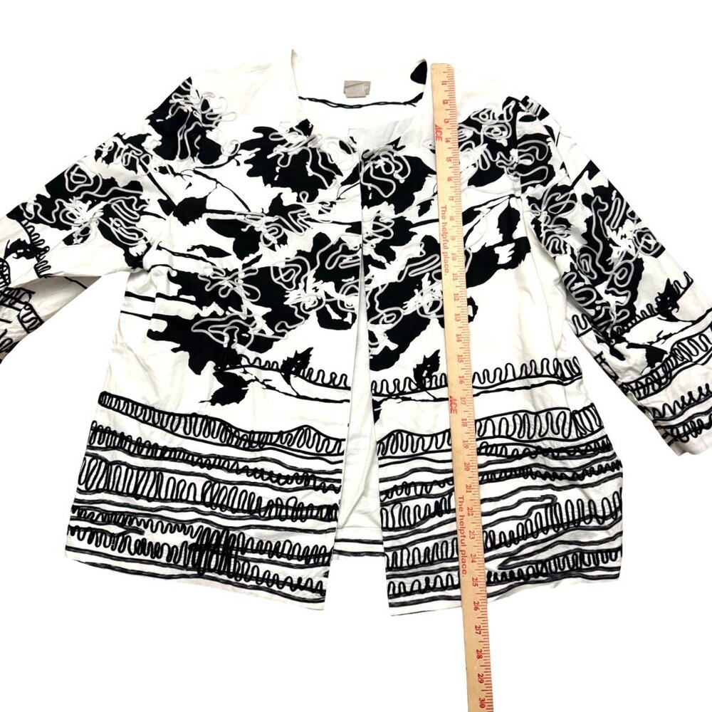 Chico's Women's Blazer Jacket 16-18 White Black Embroidered Linework Open Front - Picture 9 of 10